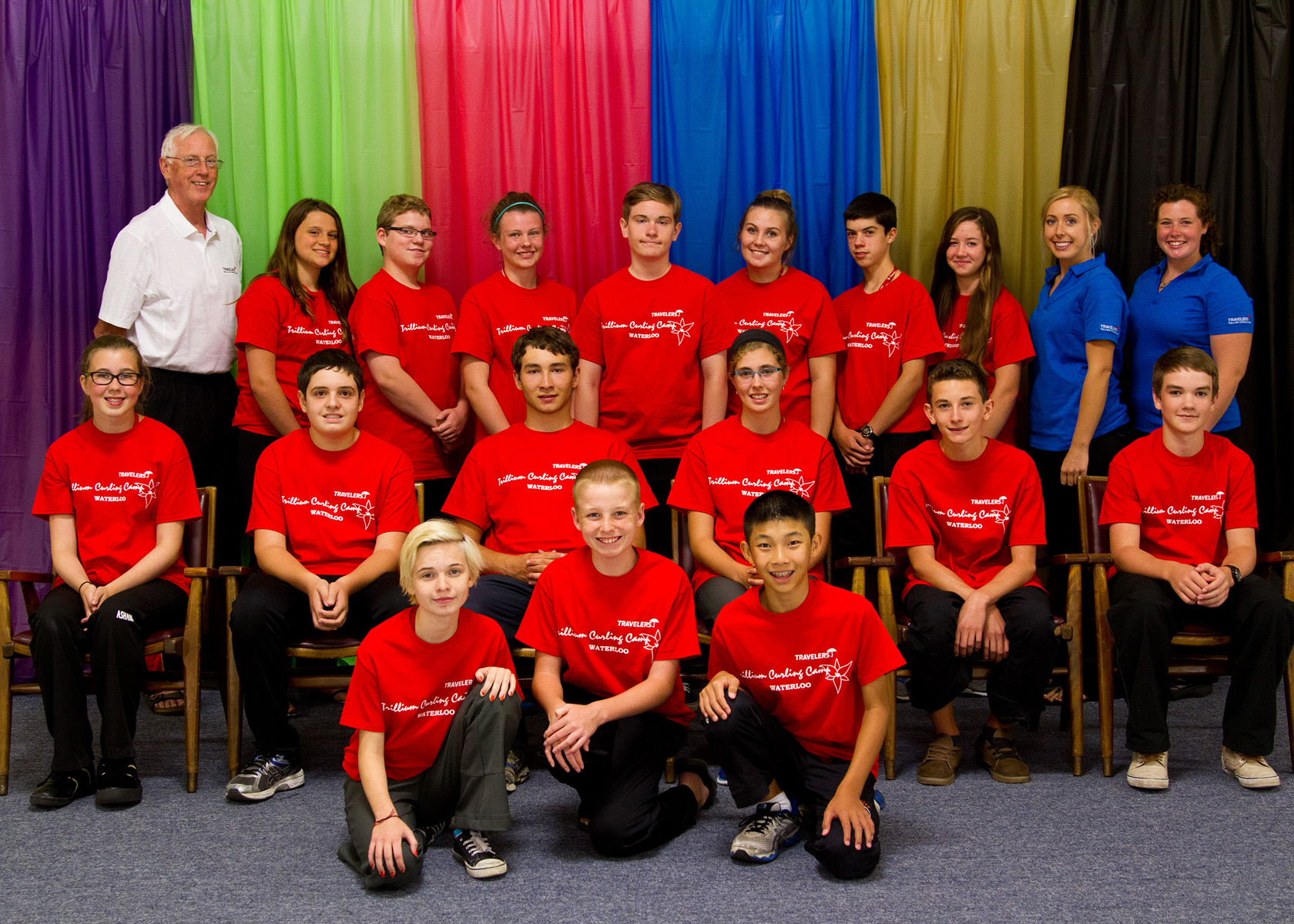 trillium curling camp group of campers together